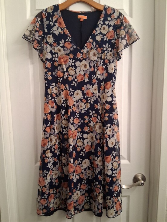 Modcloth Dresses & Skirts - Modcloth Floral Mesh Midi Dress Small